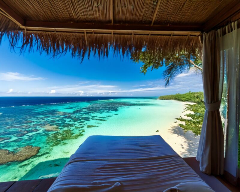 白い砂浜、リーフ、サンゴ礁を一望するヴィラ
